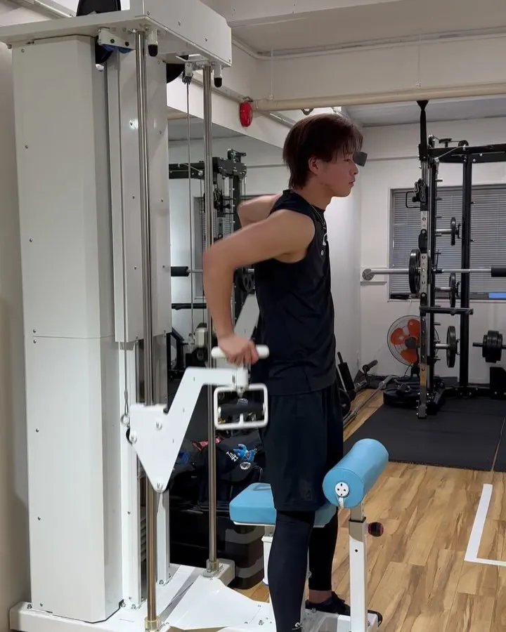 ストレッチマシン